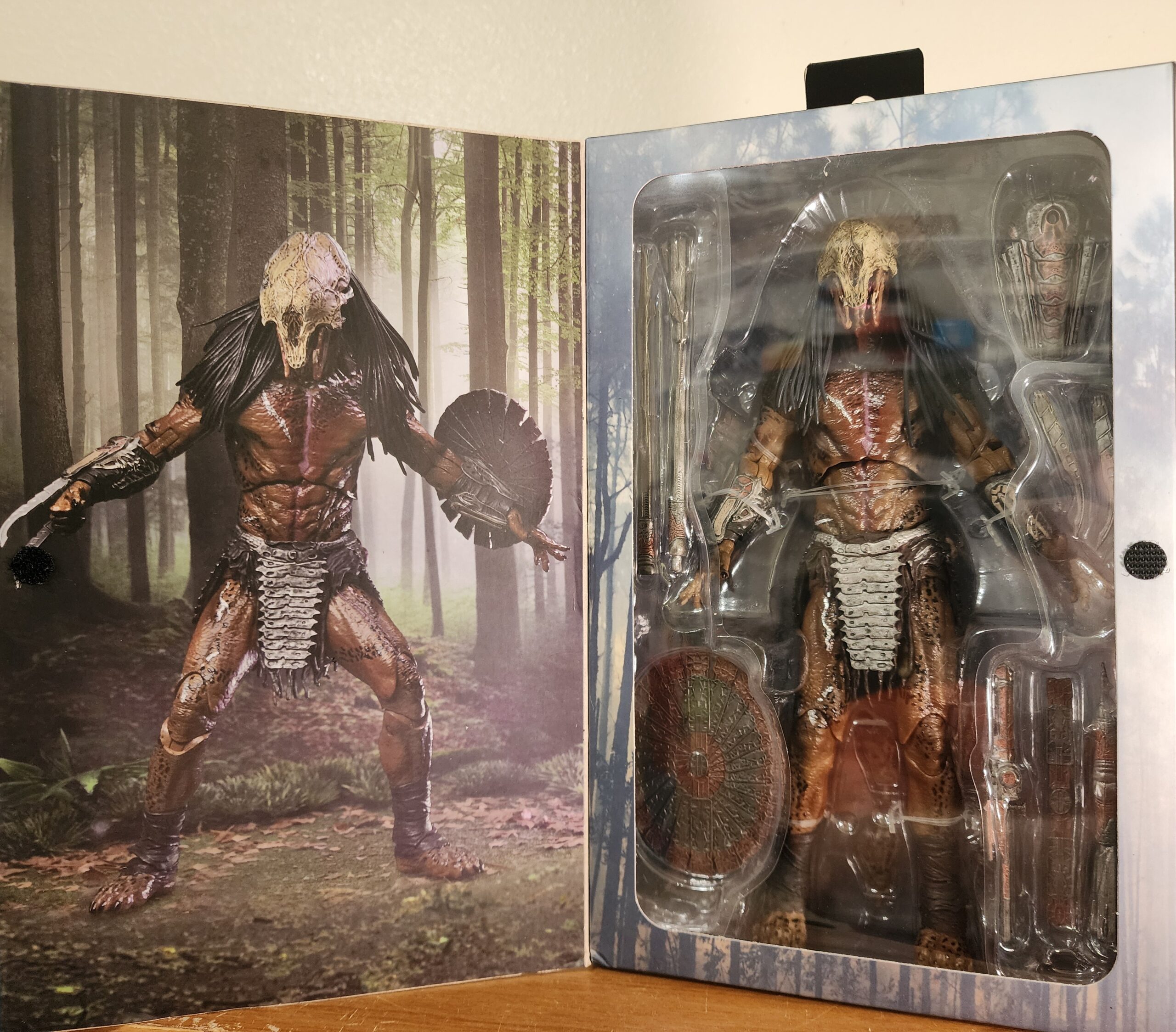 Neca Feral Predator