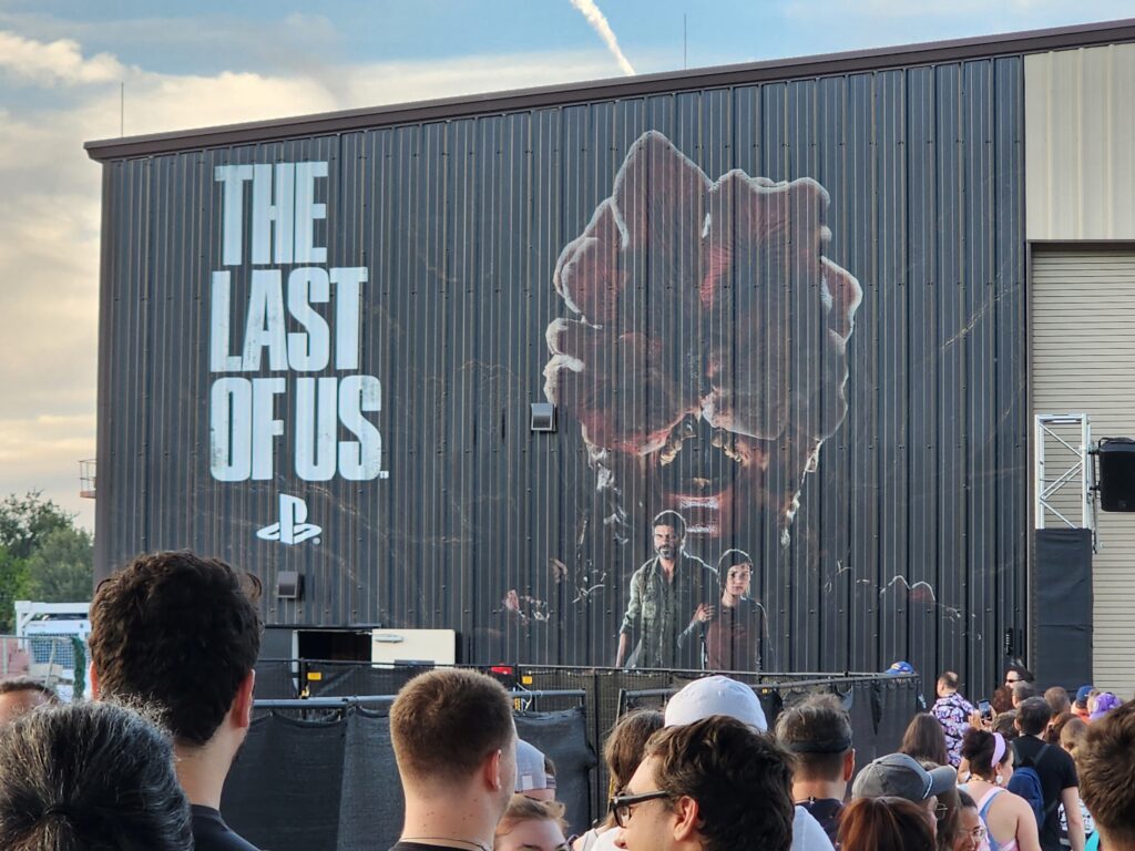 The Last of Us Halloween Horror Nights House